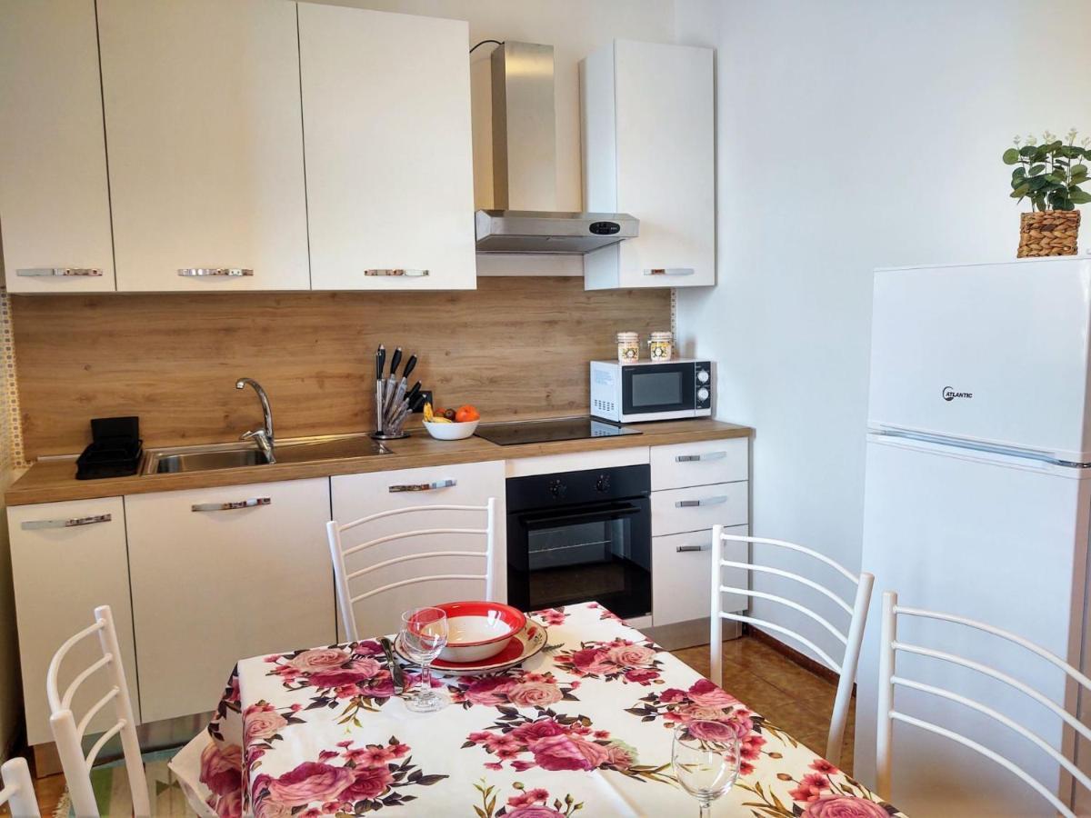 Apartment Condominio Dei Giardini By Interhome Bellano Eksteriør billede